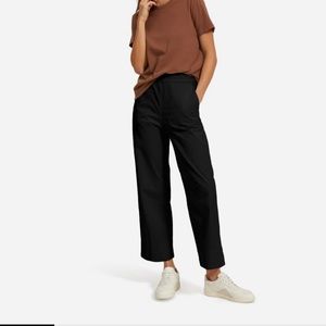 Everlane every day pant in black with pockets